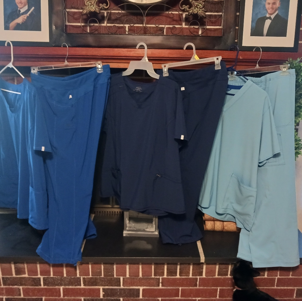Women's Nursing uniforms